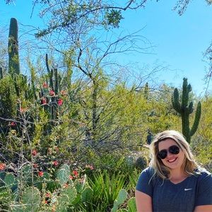 Meet your Posher, Shelby